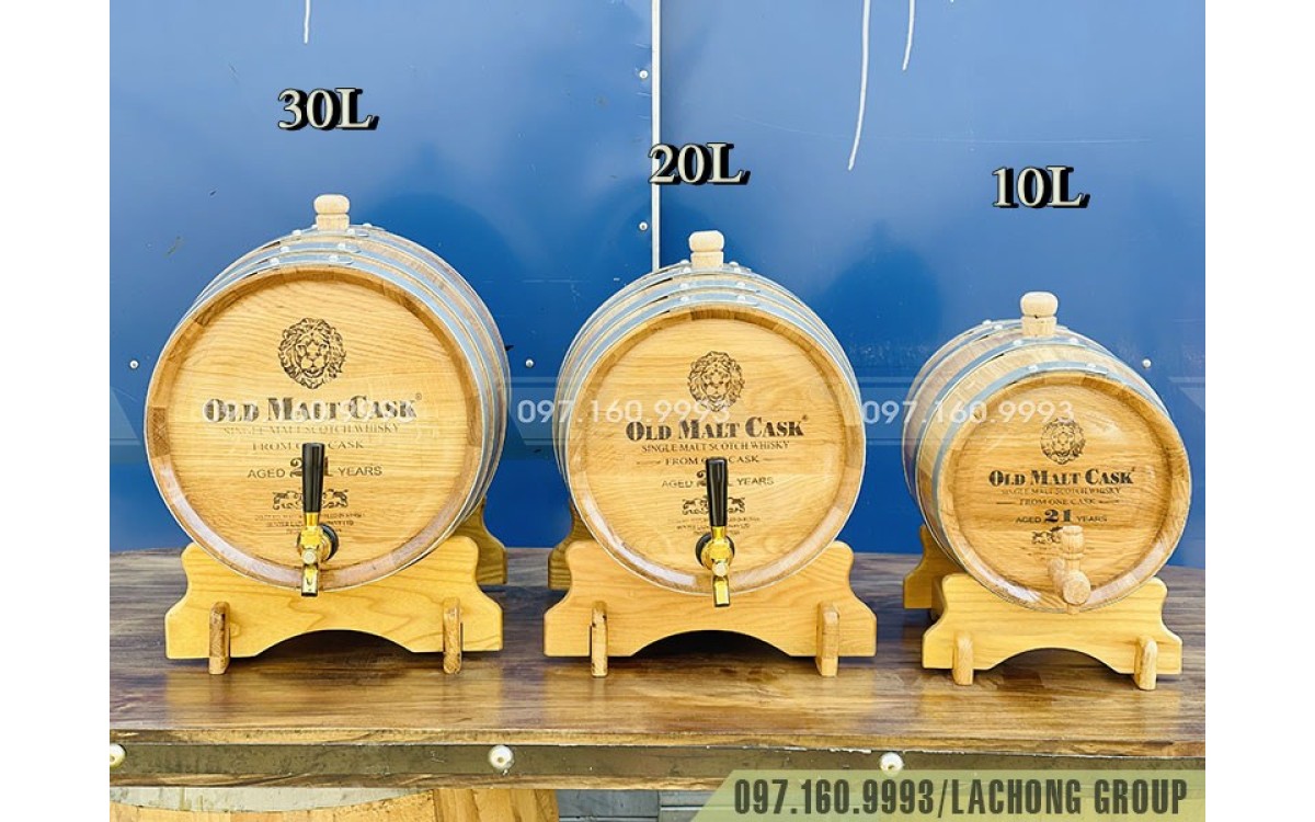 Ng&acirc;m rượu Whisky trong th&ugrave;ng gỗ sồi 5l, 10l, mini c&oacute; đảm bảo hương vị của rượu?