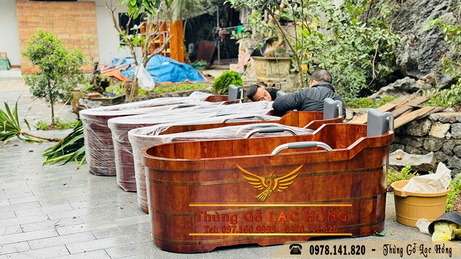 bồn gỗ ng&acirc;m người