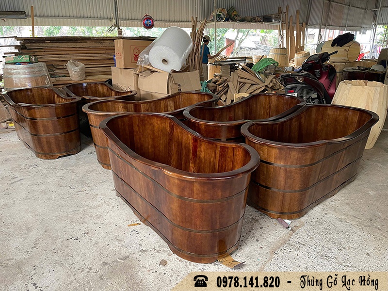bồn tắm gỗ giả cổ