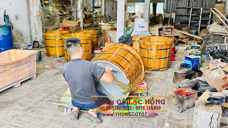 bồn tắm gỗ pơ mu giá rẻ