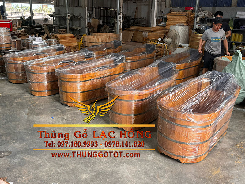 bồn tắm gỗ dáng nằm