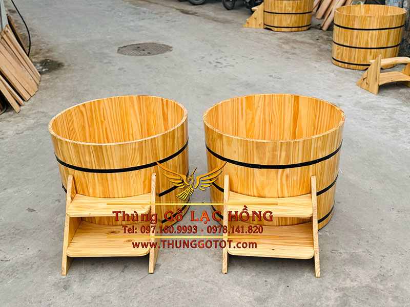 bồn tắm gỗ