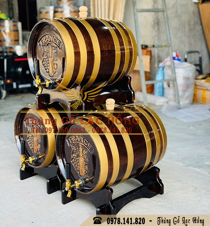 thùng rượu gỗ Sồi