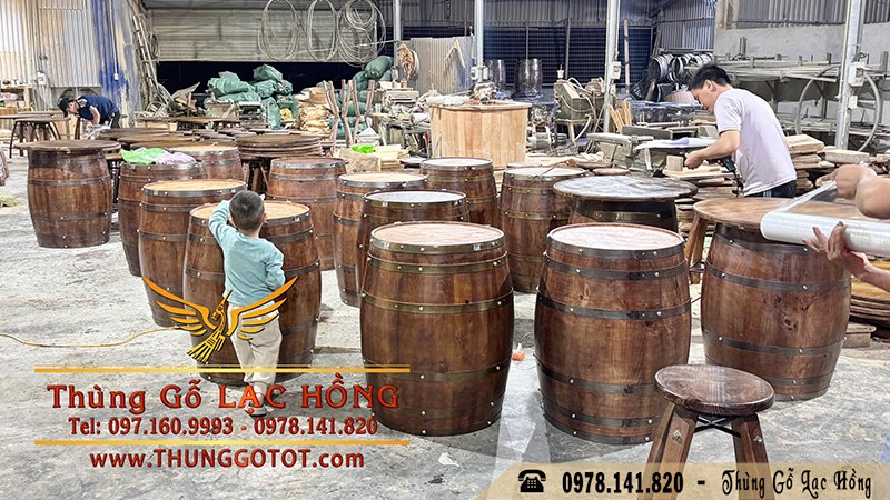 th&ugrave;ng gỗ cafe