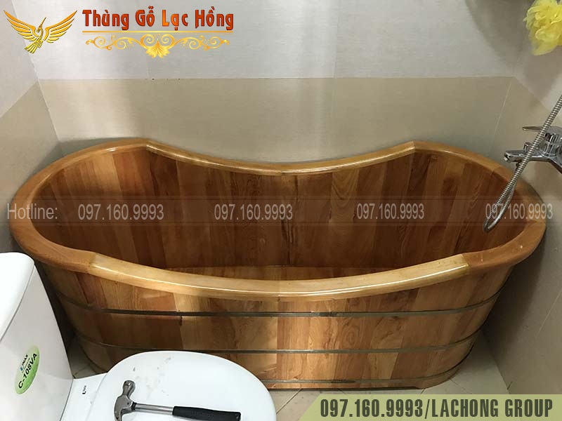 bán bồn tắm bằng gỗ