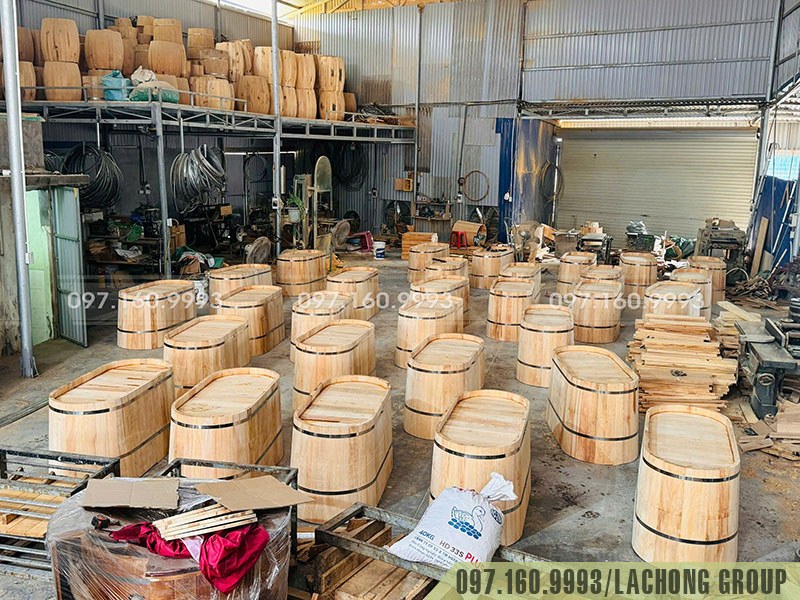 xưởng đóng bồn tắm gỗ